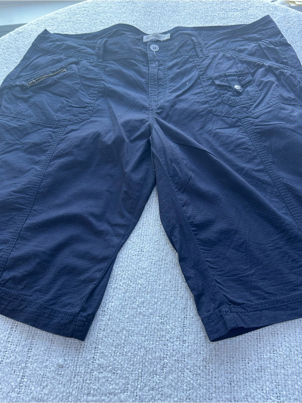 Revolution woman’s size 16 Navy Cargo Shorts-new or like new